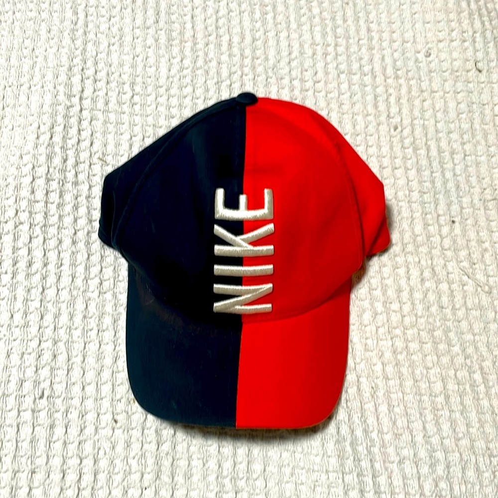 Nike golf cap